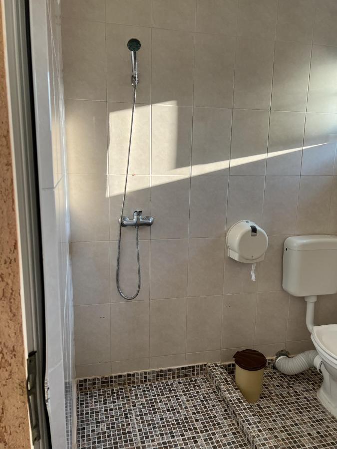 Hotel Monte Carlo Piteşti Esterno foto